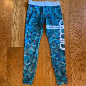 Aim’n green and blue leggings